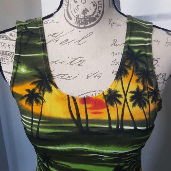 Dress - Picture 2 of 3